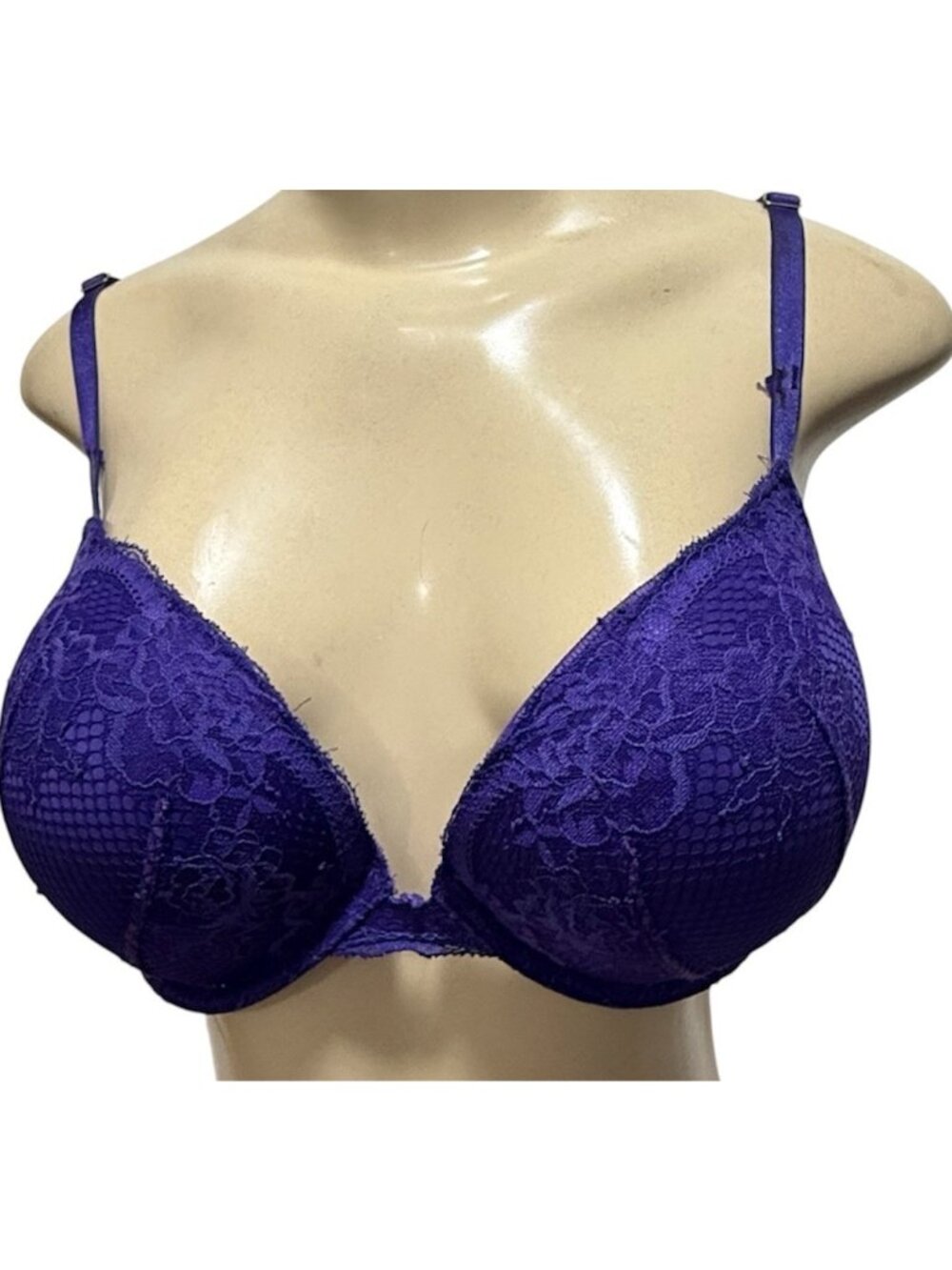 Victoria’s Secret 38C Purple Plunge Bombshell Add 2 Cups Super Push Up Bra